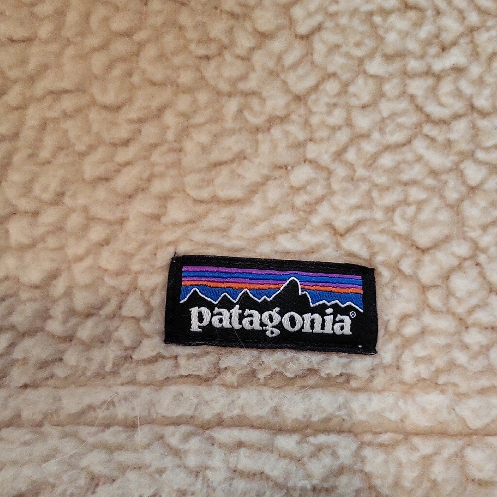 Patagonia Girl's Retro Pile Fleece Jacket in Natural/Navy Size XL/14 - Picture 3 of 10